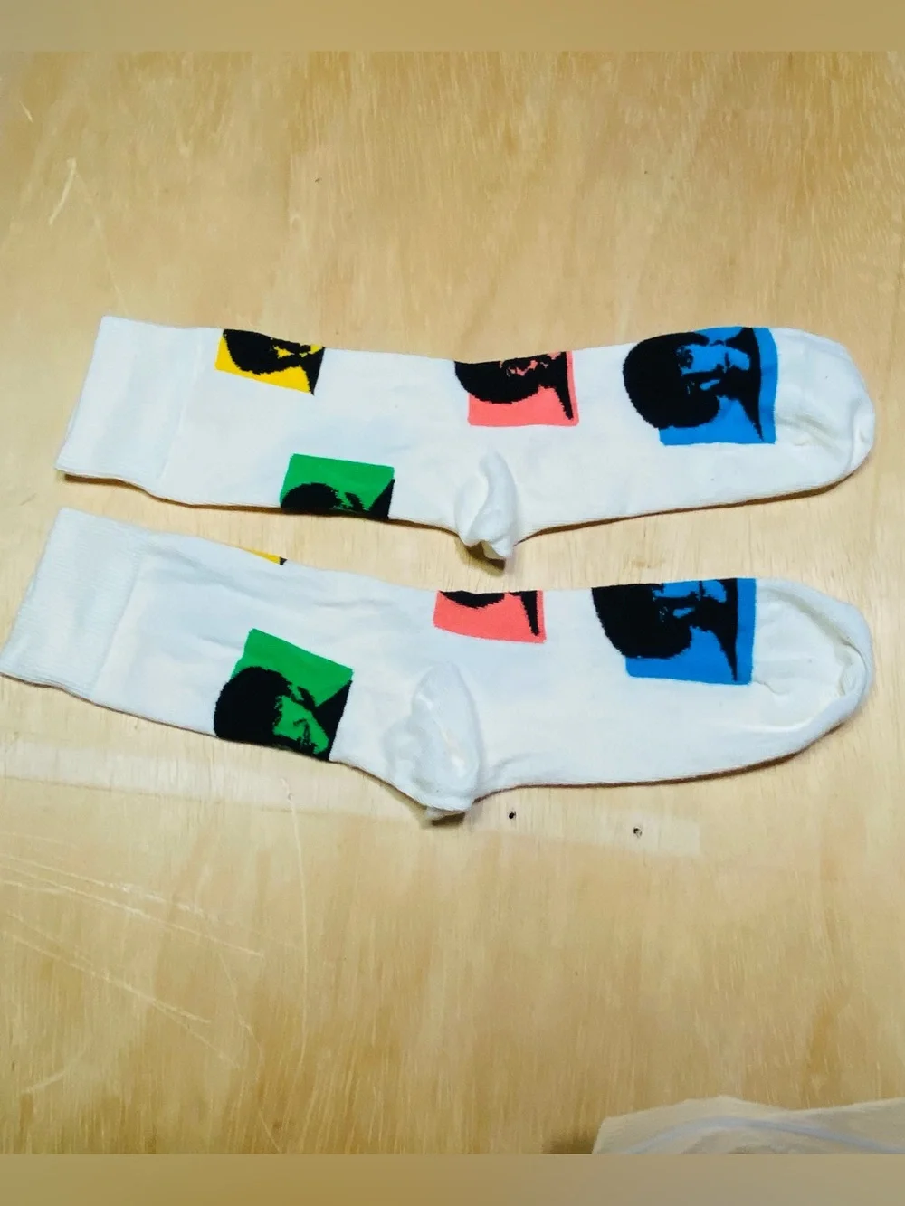 Happy Socks x The Beatles 'Retro Silhouettes' White Crew Socks.